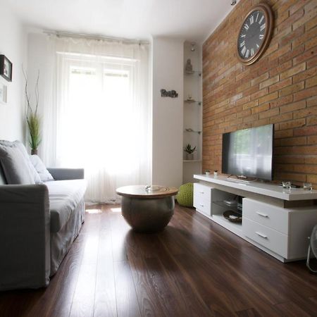 Standard Apartment By Hi5 - Nagymezo 11 Budapest Exteriör bild