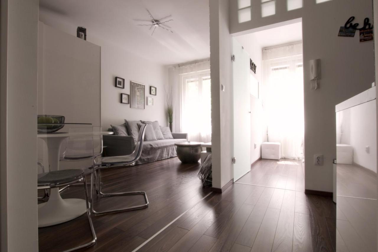 Standard Apartment By Hi5 - Nagymezo 11 Budapest Exteriör bild