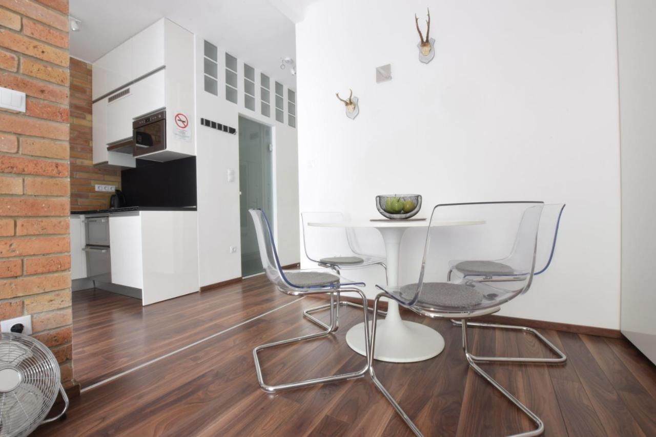 Standard Apartment By Hi5 - Nagymezo 11 Budapest Exteriör bild